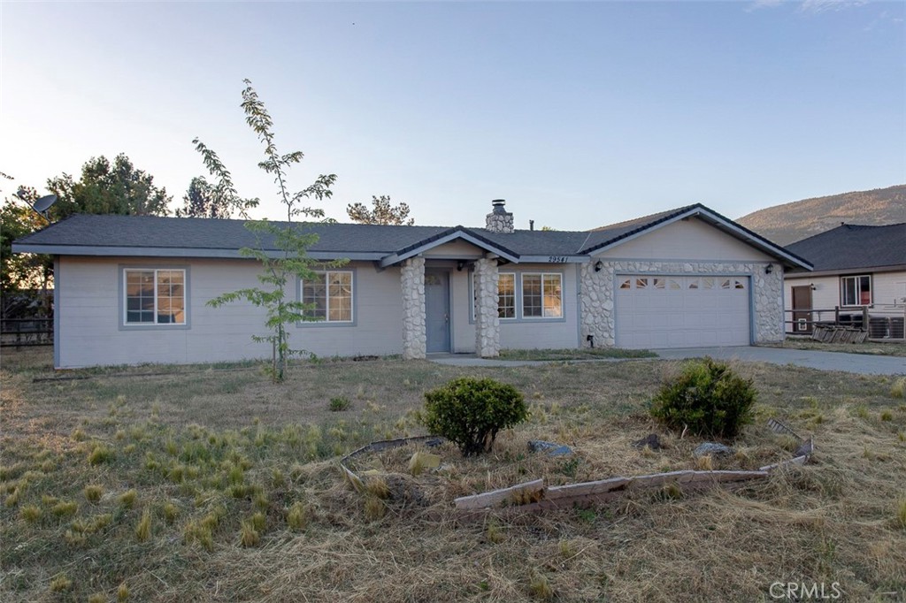 Sold 3 Beds 2 Baths Single Family in Tehachapi!