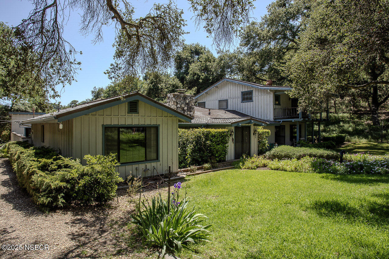 New 3 Beds 3 Baths Single Family Listing in Santa Ynez!
